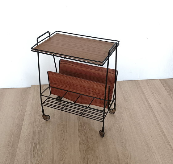 Image 1 of Zestiger jaren string trolley met lektuurbak en flessenrek 