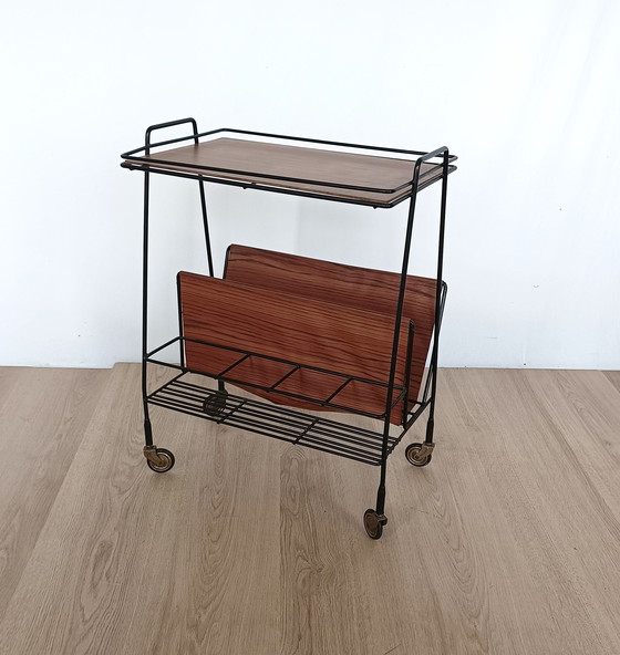 Image 1 of Zestiger jaren string trolley met lektuurbak en flessenrek 