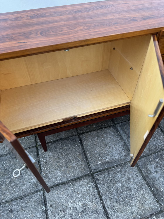 Image 1 of Vintage Scandinavisch Palisander Dressoir