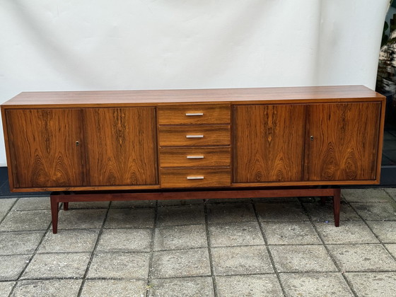 Image 1 of Vintage Scandinavisch Palisander Dressoir