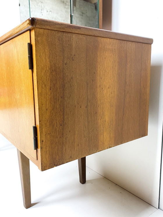 Image 1 of Vintage kaptafel + spiegel