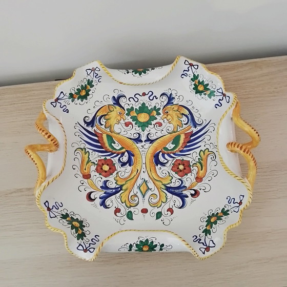 Image 1 of De deruta majolica middenstuk