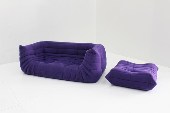 Image 1 of Ligne Roset Togo Sofa Met Armleuningen En Poef Van Michel Ducaroy