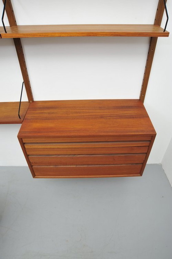 Image 1 of Poul Cadovius Royal System Teak rekkensysteem 1950