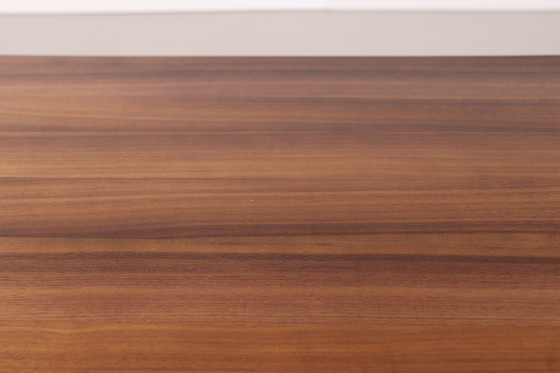 Image 1 of Revised Chilgrove Walnut bijzettafel rechthoek