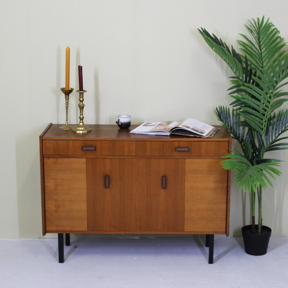 Image 1 of Vintage dressoir