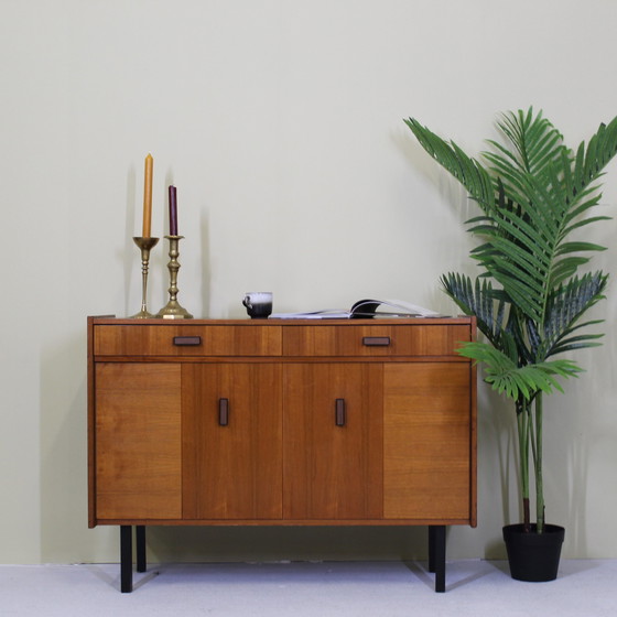 Image 1 of Vintage dressoir