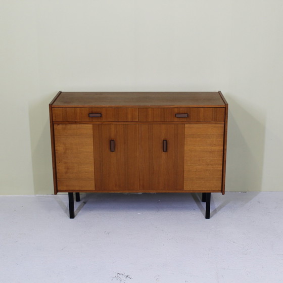 Image 1 of Vintage dressoir