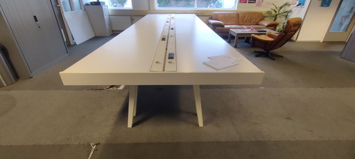 Vitra Joyn Vergadertafel