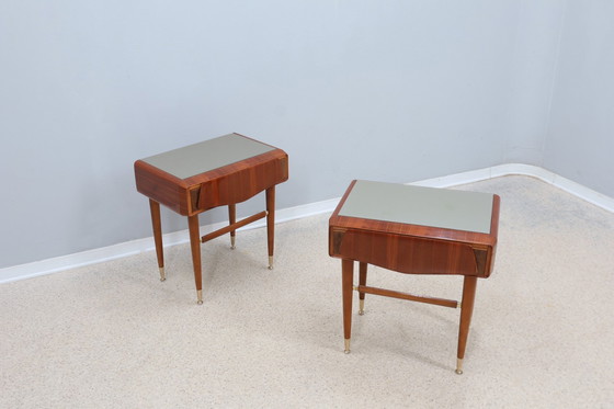 Image 1 of Mid Century Italiaans design teakhouten nachtkastjes, set van 2