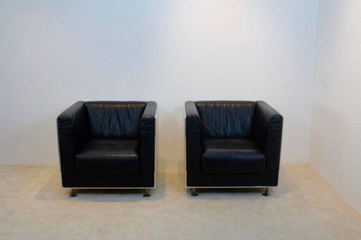 2x Fauteuils van Kunihide Oshinomi