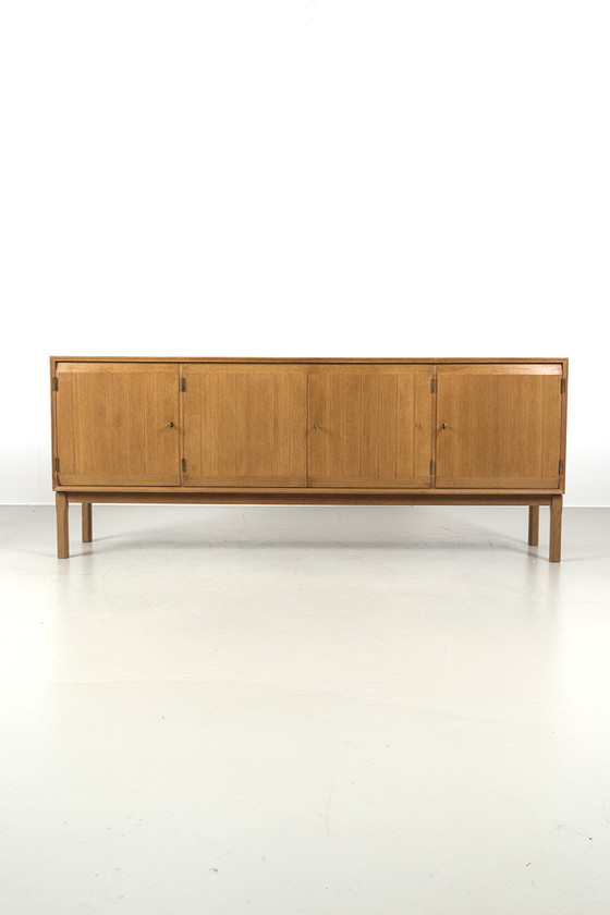 Image 1 of Kurt Ostervig eiken dressoir