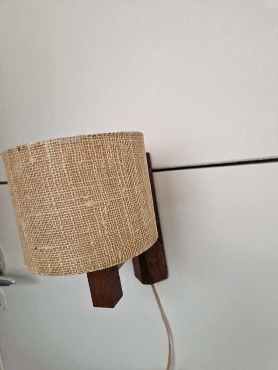 Image 1 of Stijlvolle Vintage Wandlamp Met Teak En Jute Kap Met Metaal