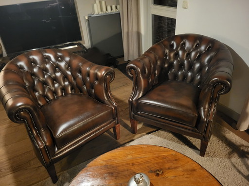 Chesterfield bank, chairs en hocker