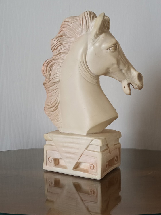 Image 1 of Paardenbuste in gips 20e eeuw