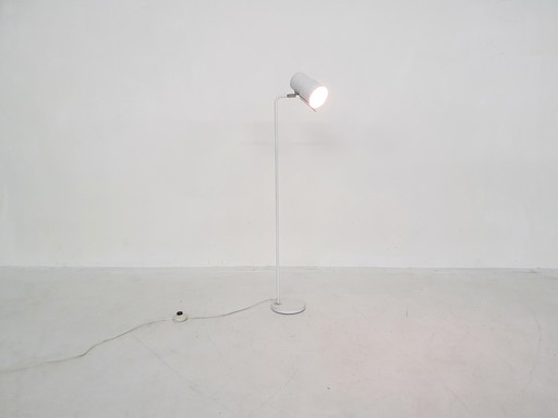 Witte metalen vloerlamp, jaren 1960