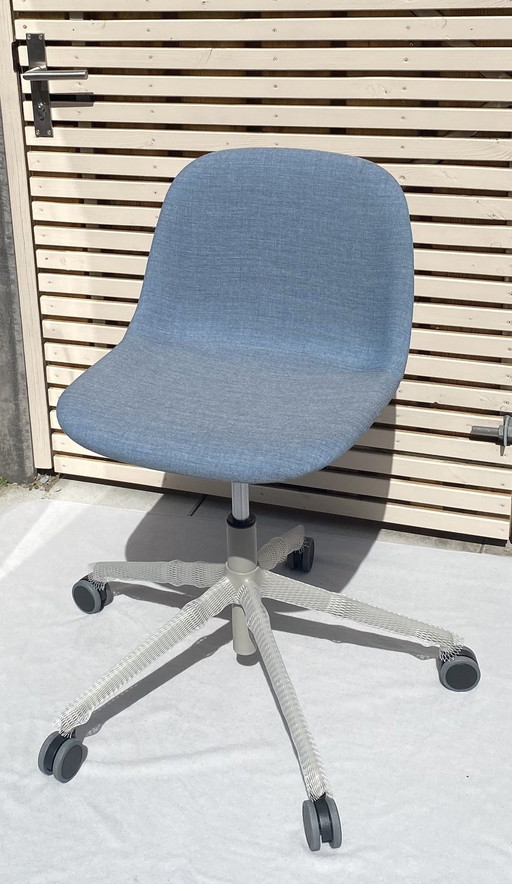 Muuto Fiber Side Chair Bureaustoel Verstelbaar - Nieuw!