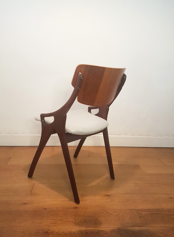 Image 1 of 6x eetkamerstoelen van Arne Hovmand Olsen