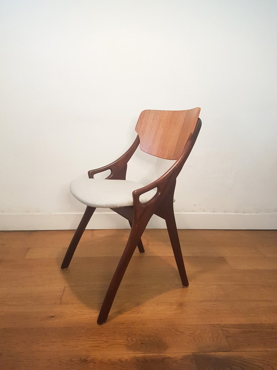 Image 1 of 6x eetkamerstoelen van Arne Hovmand Olsen