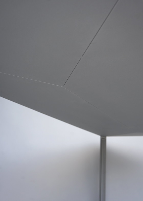 Image 1 of Minimalistische tafel 'Less' van Jean Nouvel voor Molteni. 1990S