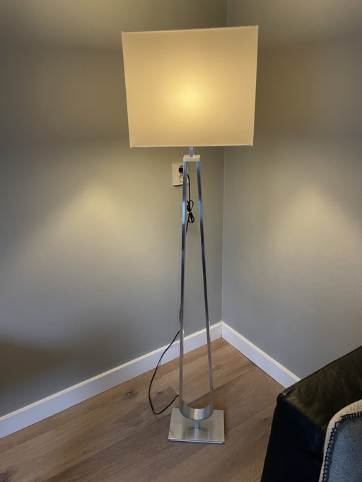 Design Aluminium Vloerlamp Met Witte Kap