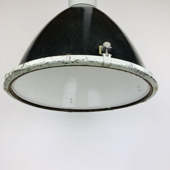 Image 1 of Vestec fabriekslamp