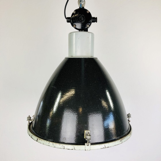 Image 1 of Vestec fabriekslamp