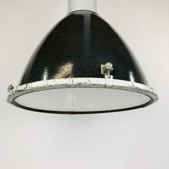 Image 1 of Vestec fabriekslamp