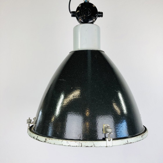 Image 1 of Vestec fabriekslamp