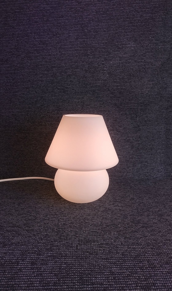 Image 1 of Mushroom Lamp - Vintage - Gematteerd Opaline Glas