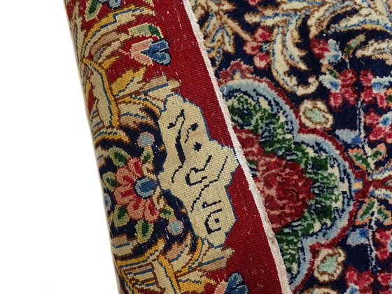 Image 1 of Vintage XXXL-Kirman Perzisch tapijt