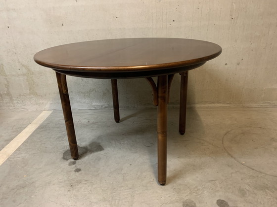 Image 1 of Ronde Thonet Tafel. Uittrekbaar.