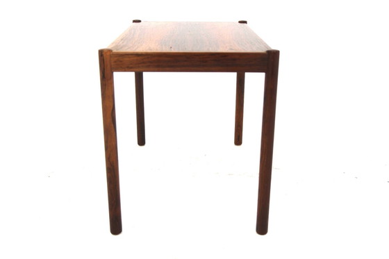 Image 1 of  Scandinavische bijzettafel van rozenhout, Zweden, 1960