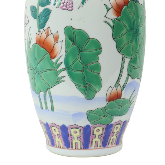 Image 1 of Vintage Chinese Vaas Waterlelies Porselein