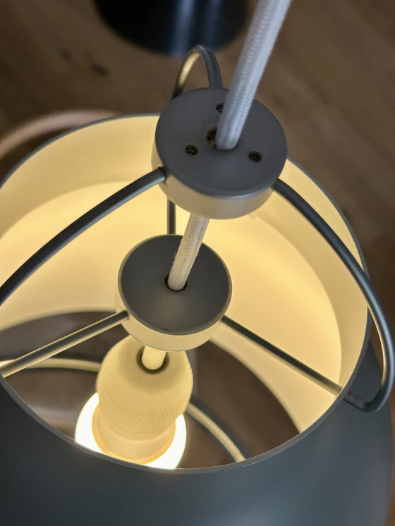 Image 1 of Cecilie Manz Caravaggio P3 Lightyears hanglamp Fritz Hansen