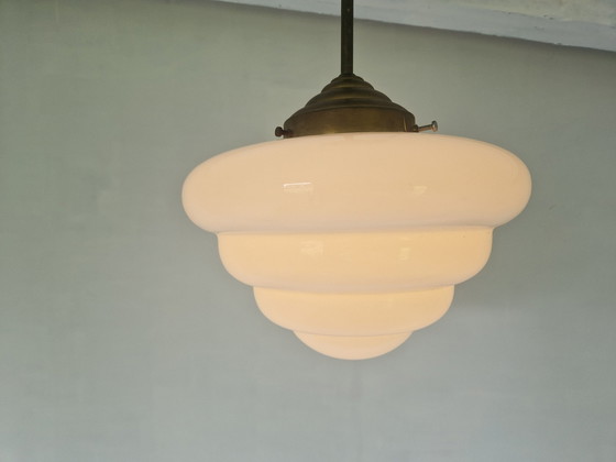 Image 1 of Art Deco Opaline "Michelin" Hanglamp