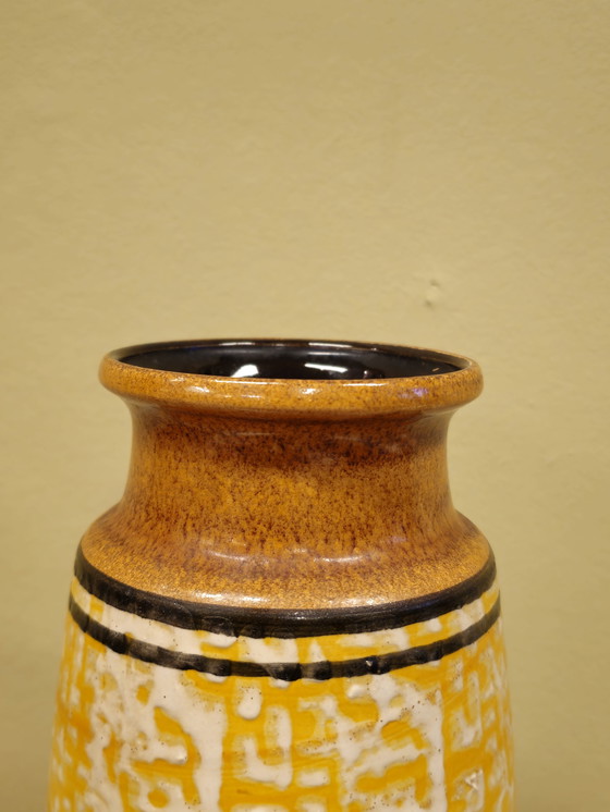 Image 1 of Vintage West Germany Vaas Geel Bruin Wit