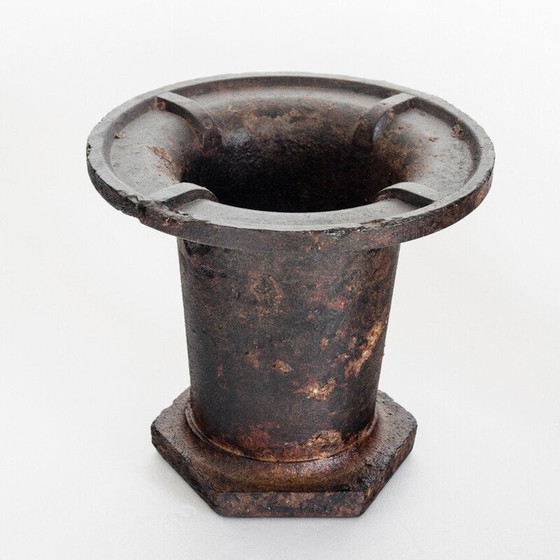 Image 1 of Paar vintage gietijzeren industriële mallen, Frankrijk 1940-1950