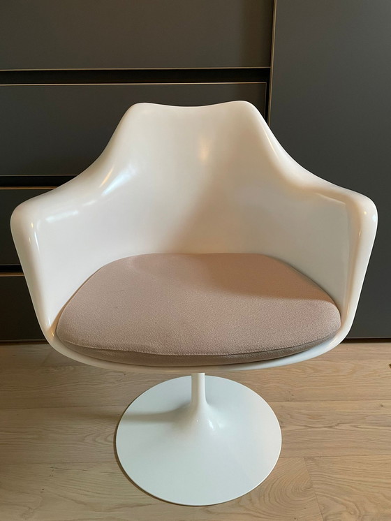 Image 1 of Knoll Eero Saarinen Tulip Chair Armstoel