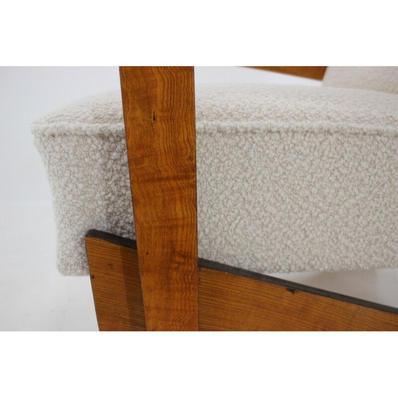 Image 1 of Vintage kubistische fauteuil in wolboucle en hout, Tsjecho-Slowakije jaren 1930