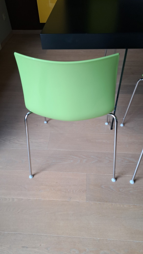 Image 1 of 8x Arper Catifa 46 stoelen groen-wit