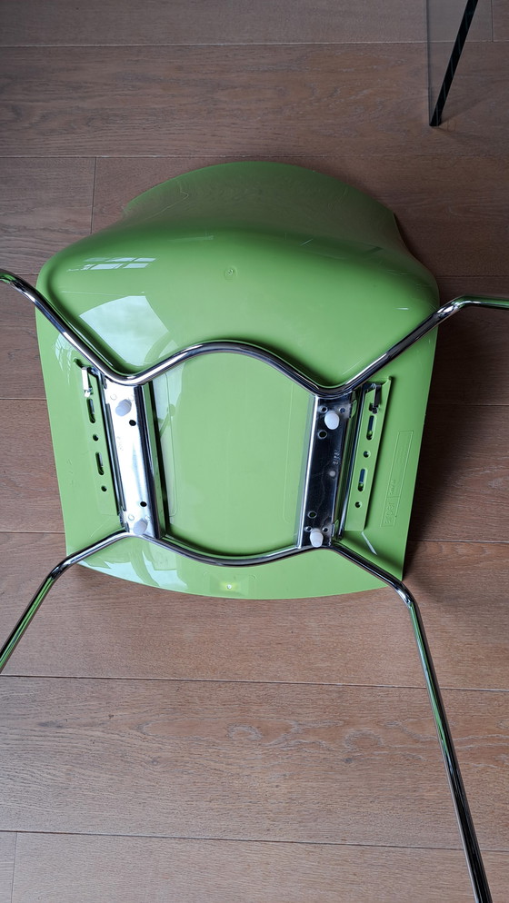 Image 1 of 8x Arper Catifa 46 stoelen groen-wit