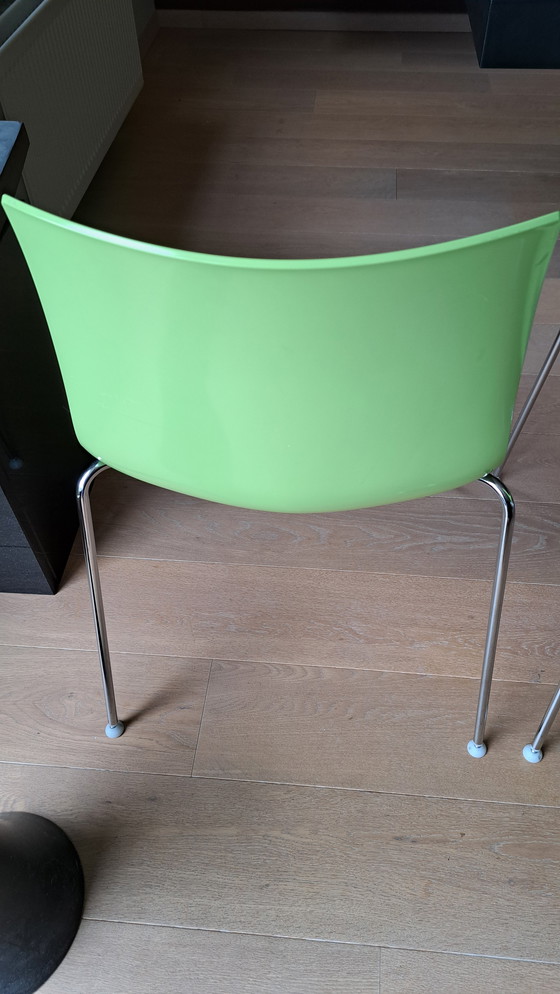 Image 1 of 8x Arper Catifa 46 stoelen groen-wit