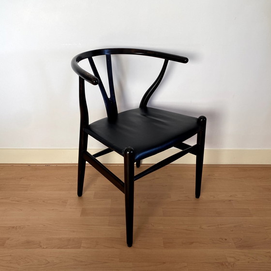 Image 1 of 4x Carl Hansen & Son Ch24 Wishbone Stoel Bekleed