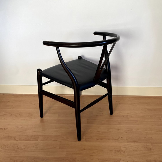 Image 1 of 4x Carl Hansen & Son Ch24 Wishbone Stoel Bekleed