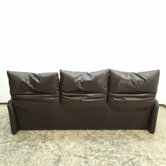 Image 1 of Cassina Maralunga designer sofa lederen bank driezits bruin Magistretti bank