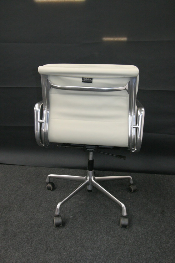 Image 1 of VITRA SOFT PAD CHAIR EA 217