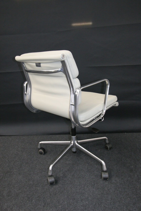 Image 1 of VITRA SOFT PAD CHAIR EA 217