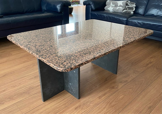 Image 1 of Vintage Granieten salontafel