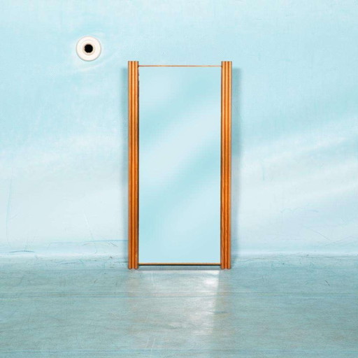 Japandi 70s spiegel vurenhout, minimalist Swedish mirror